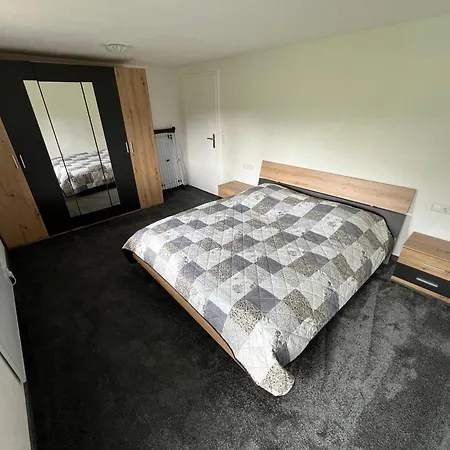 Karbachtal Apartamento *